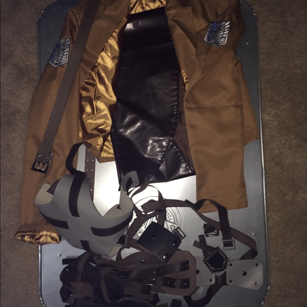 Attack on Titan Cosplay { UNISEX }